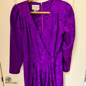 Ladies Purple Dress Size 10 V Neck Some Pleats in Front